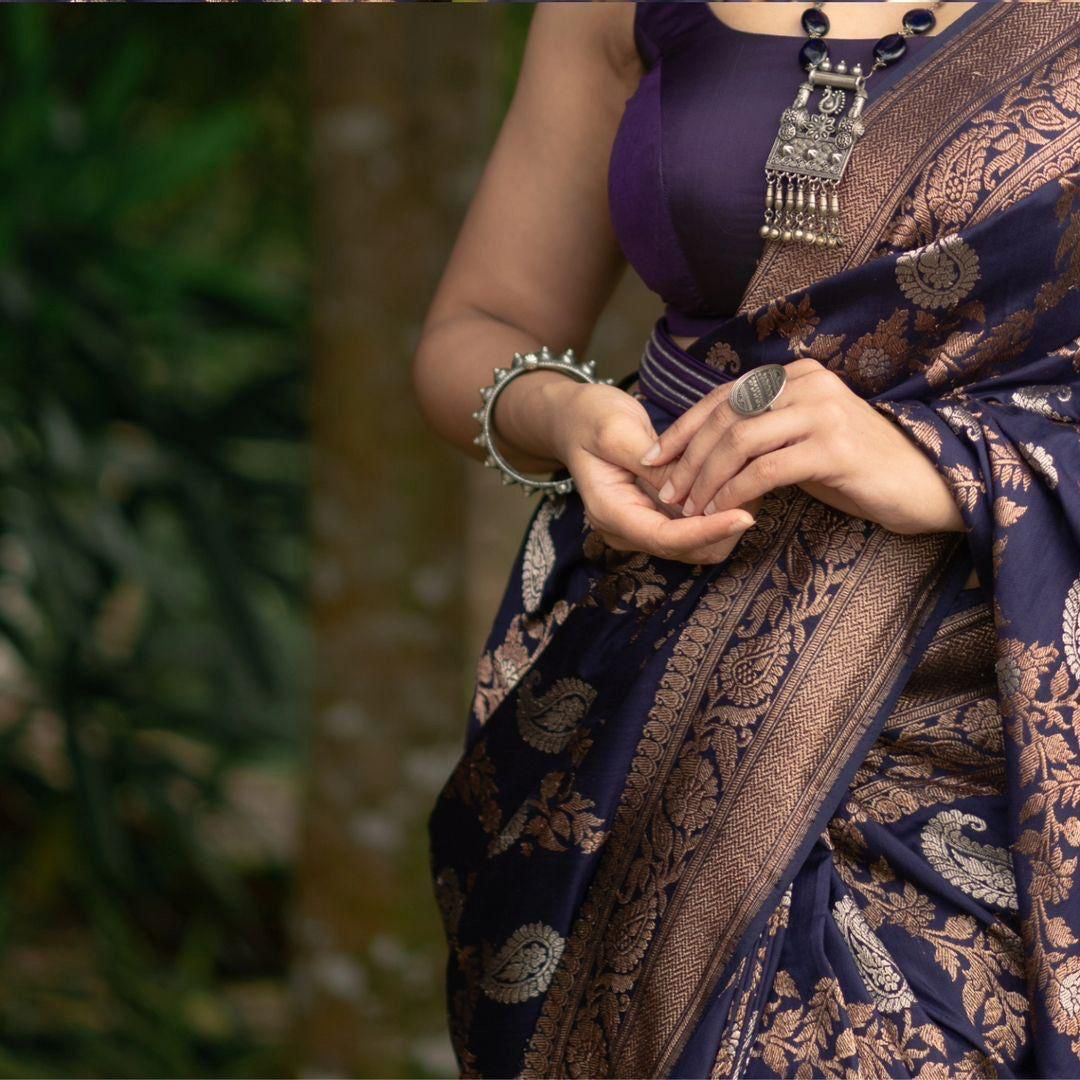 Beautiful Soft Lichi Silk Saree With Jacquard Work