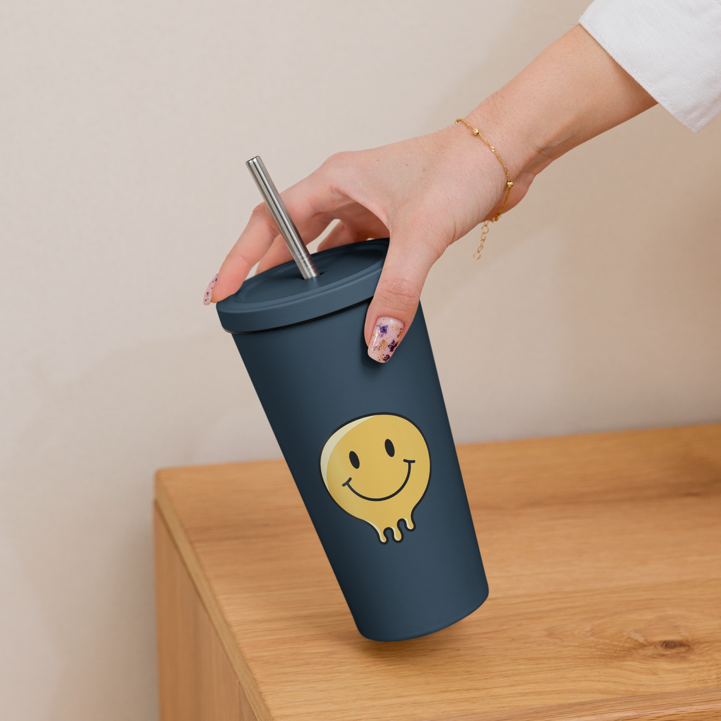 Insulated tumbler with a straw